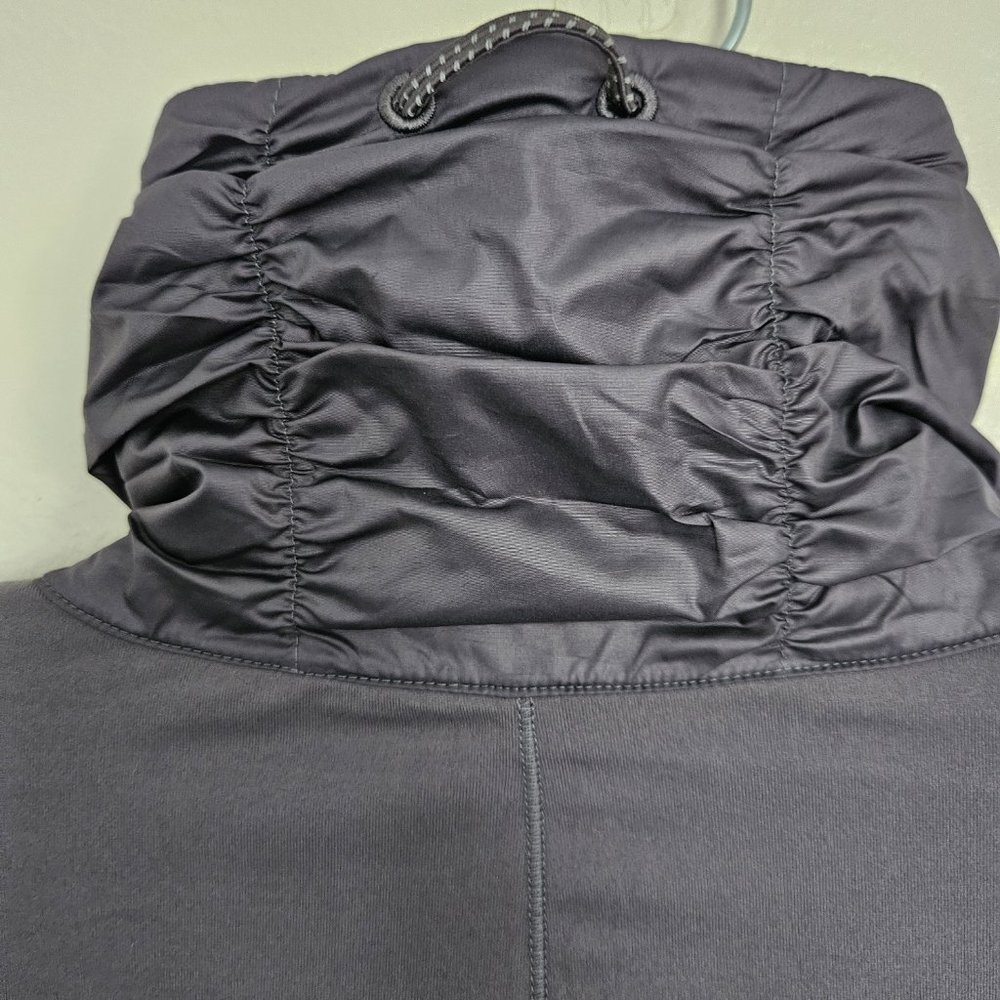 Under Armour LS Full Zip Shell Jacket - Picture 9 of 9